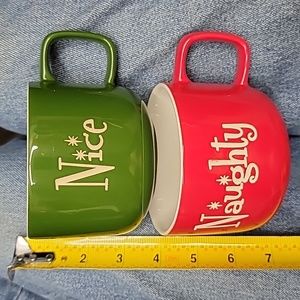 Global Designs CHRISTMAS MUGS (2)